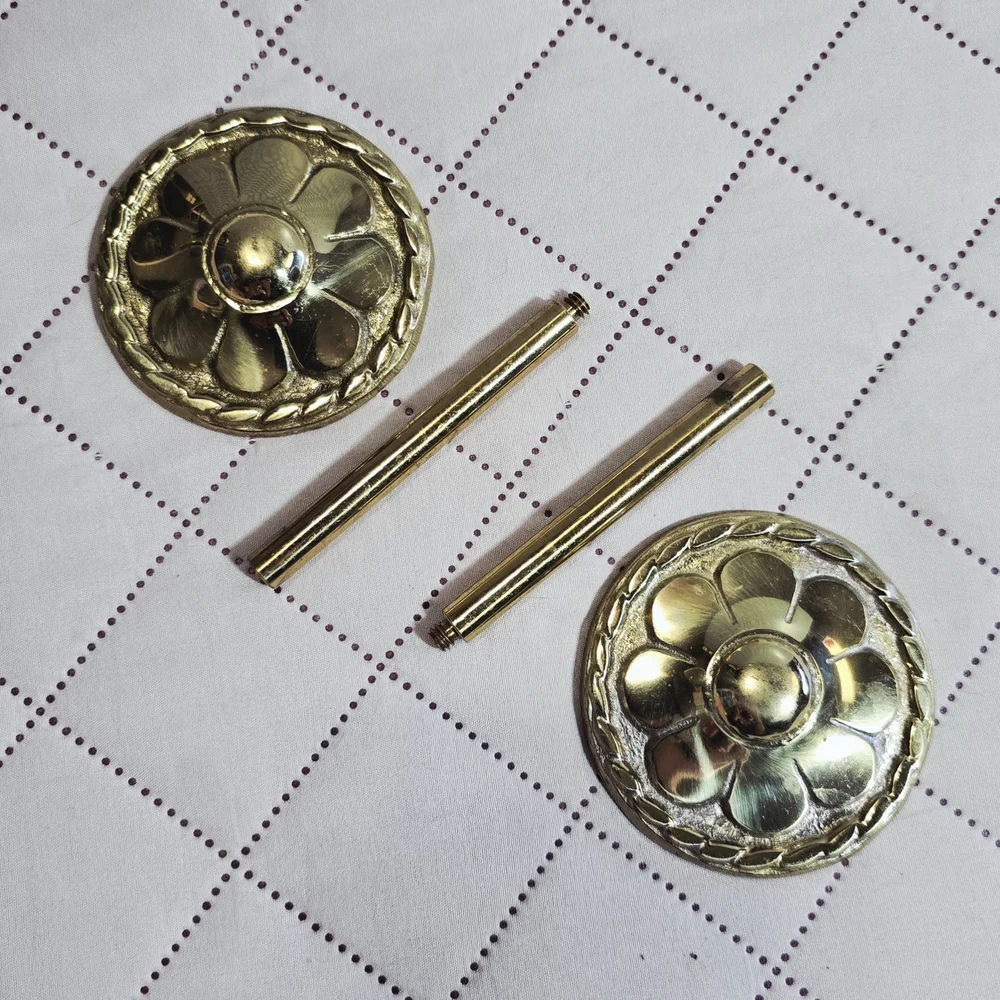 Vintage Brass Floral Rosette Curtain Tiebacks Pair 3.5